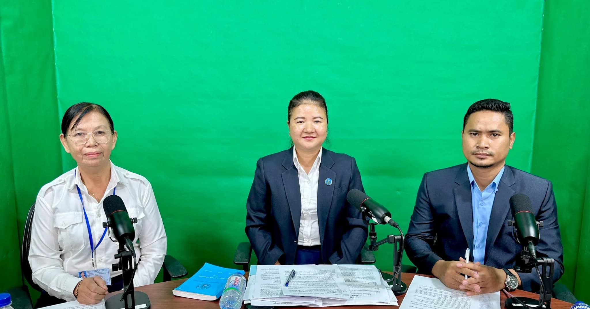 (ផ្សាយផ្ទាល់) កម្មវិធីស្វែងយល់អំពីការបោះឆ្នោត កំពុងពិភាក្សាលើប្រធានបទ៖«ការពិនិត្យបញ្ជីឈ្មោះនិងការចុះឈ្មោះឆ្នោត ឆ្នាំ២០២៦»